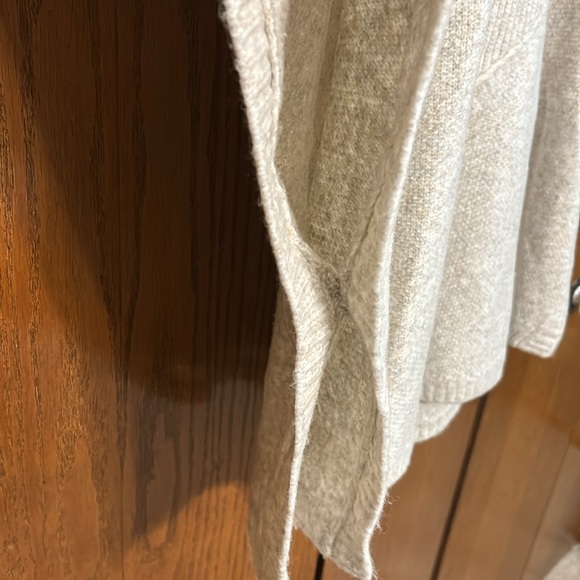 Loft XS S kimono wrap poncho wall oatmeal color sweater - Picture 6 of 6